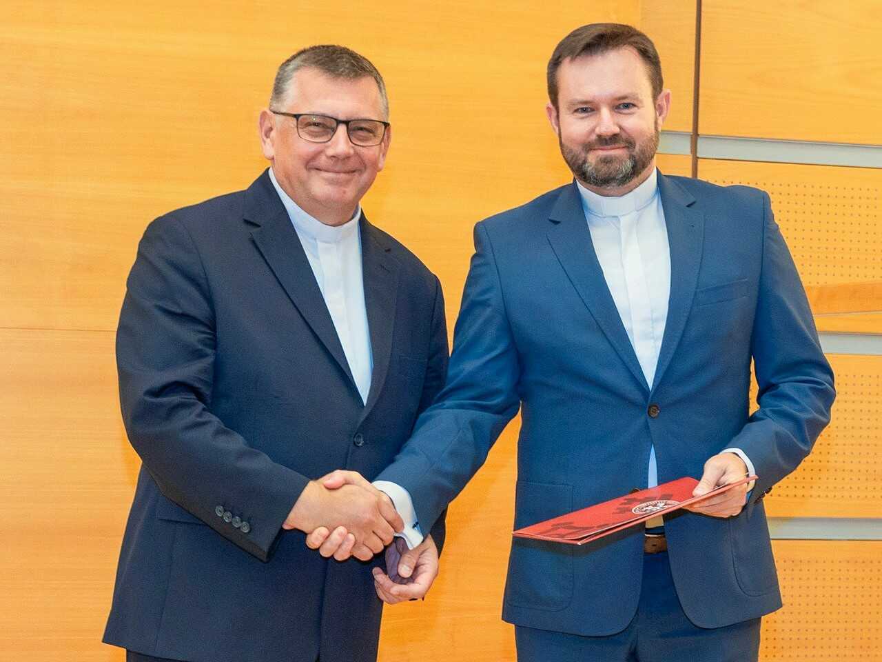 nominacje_rektora_stan_surowy_kampus_jpii_2_ix_2024_06.jpg